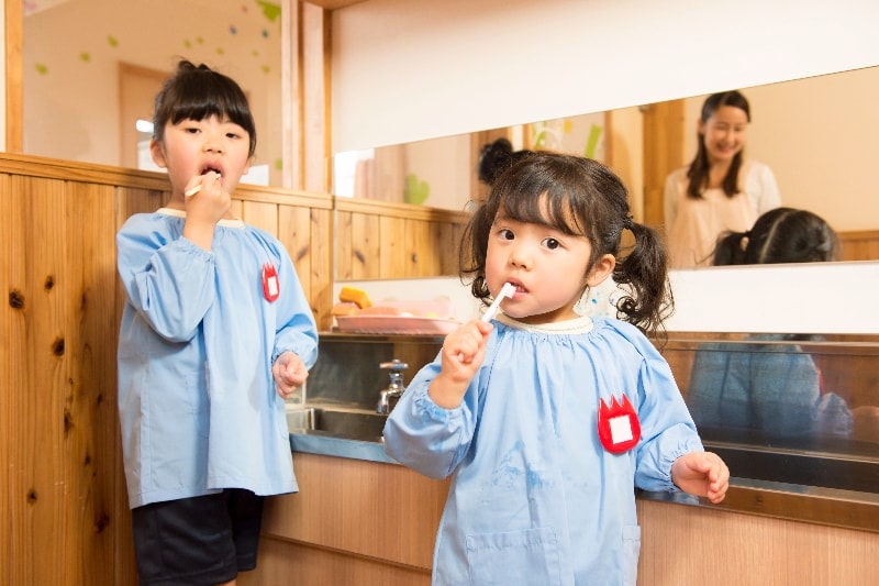 床矯正治療の開始は、なるべく早いほうが良いでしょう