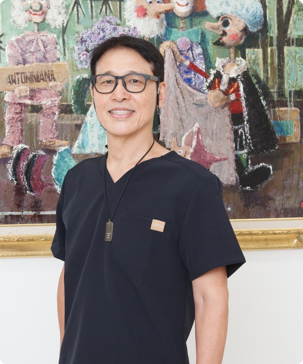 院長　栗家 匡